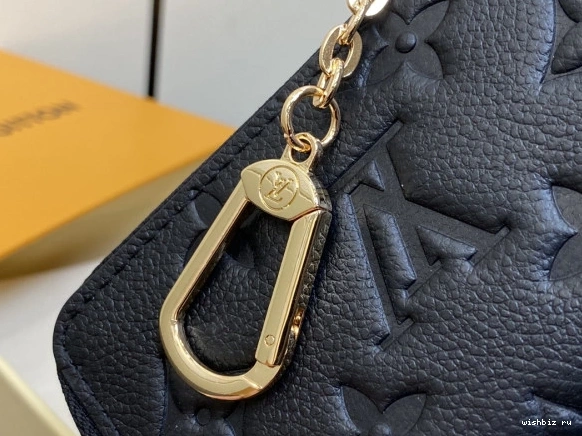 WIS LOUIS WALLET-11*7*1.5cm Noa VUITTON 0801